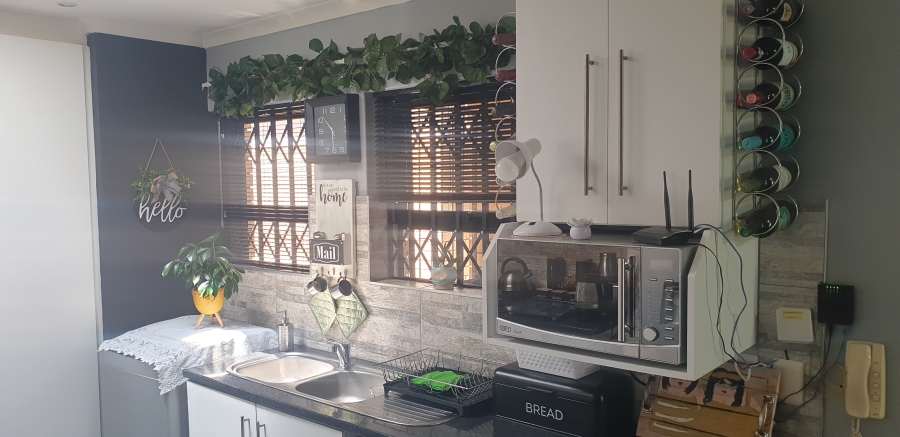 To Let 2 Bedroom Property for Rent in Westering Eastern Cape